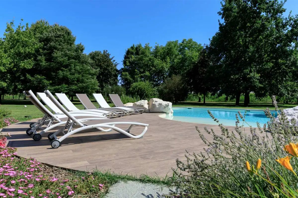 AM CASALI - Assecondiamo ogni richiesta per piscine a forma libera - Pavia - lodi - milano - AM Casali Piscine Giardini a Lodi Pavia Piacenza Milano Crema Lombardia