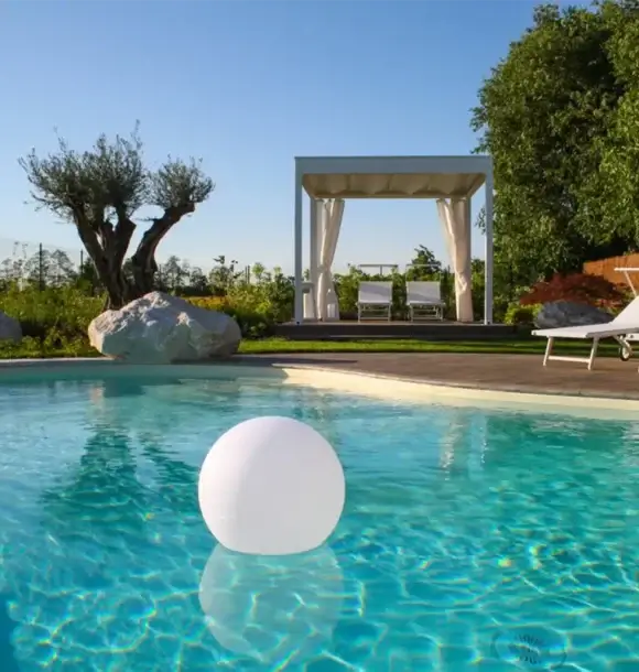 AM CASALI - Contattaci per creare la tua piscina a forma libera - Pavia - lodi - milano - AM Casali Piscine Giardini a Lodi Pavia Piacenza Milano Crema Lombardia
