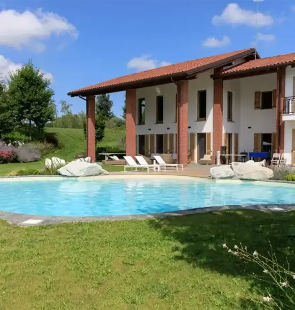 AM CASALI - Contattaci per un preventivo dedicato sulle piscine a forma libera - Pavia - lodi - milano - AM Casali Piscine Giardini a Lodi Pavia Piacenza Milano Crema Lombardia