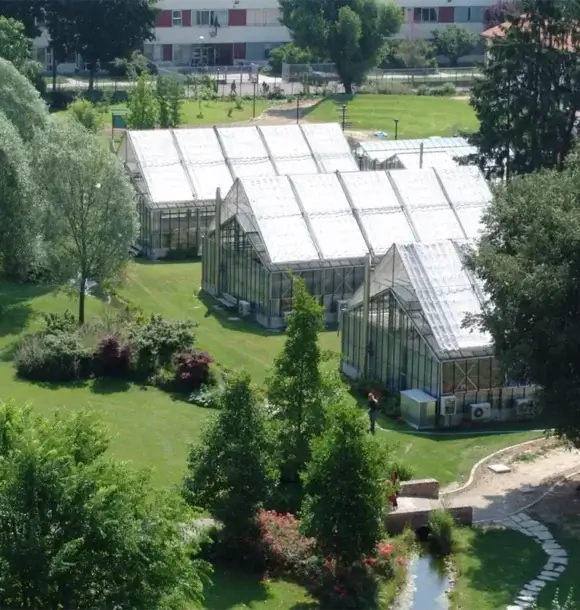 Am Casali - contattaci per realizzare il tuo spazio verde pubblico - Pavia - lodi - milano - AM Casali Piscine Giardini a Lodi Pavia Piacenza Milano Crema Lombardia