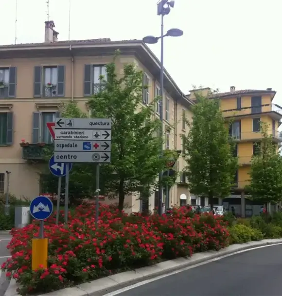 Am Casali - realizzazione verde pubblco - Pavia - lodi - milano - AM Casali Piscine Giardini a Lodi Pavia Piacenza Milano Crema Lombardia